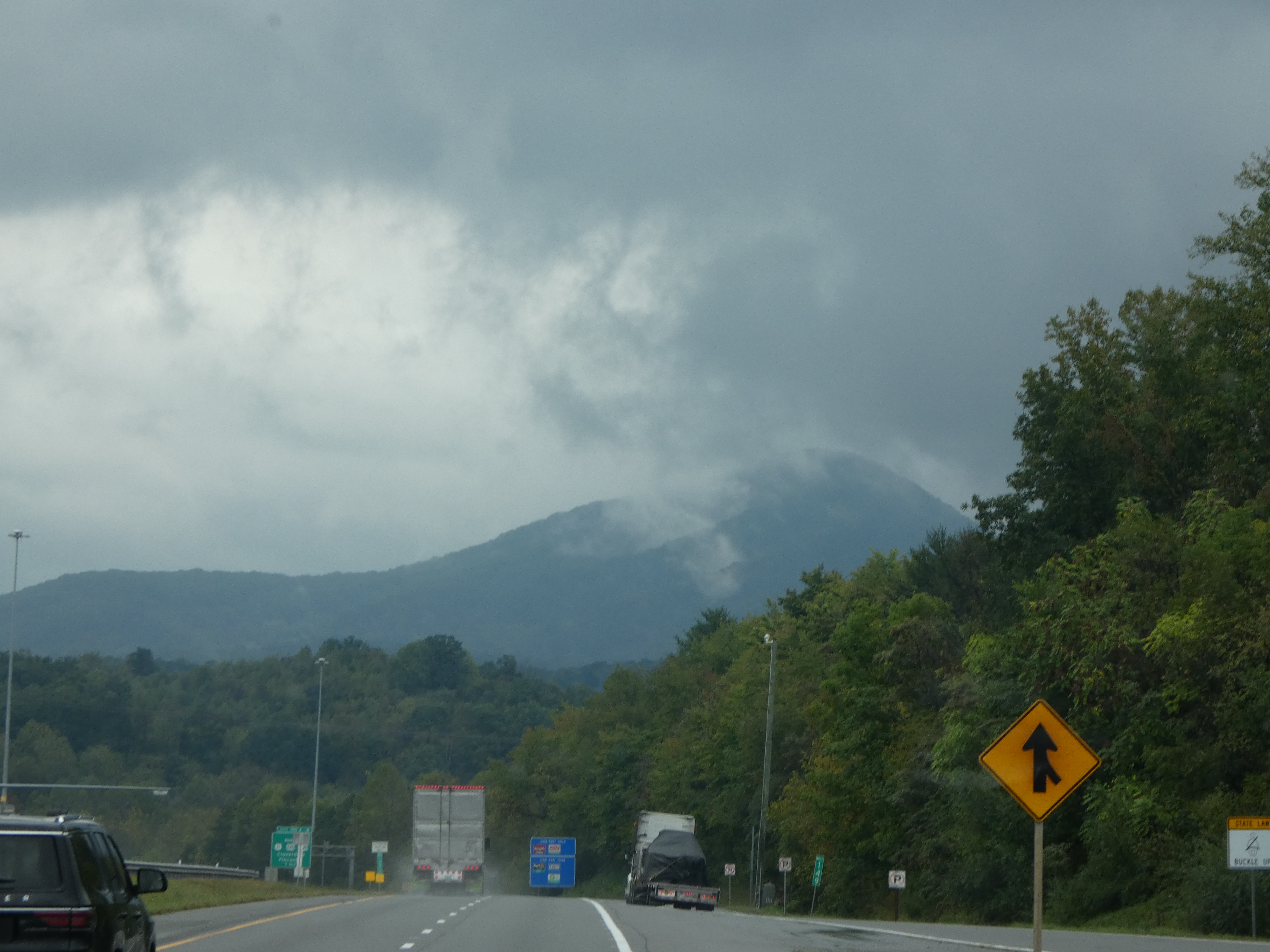 9/24/2024 – 9/30/2024 Quest to Find Fall Colors – Smokey Mountains, Northward Bound